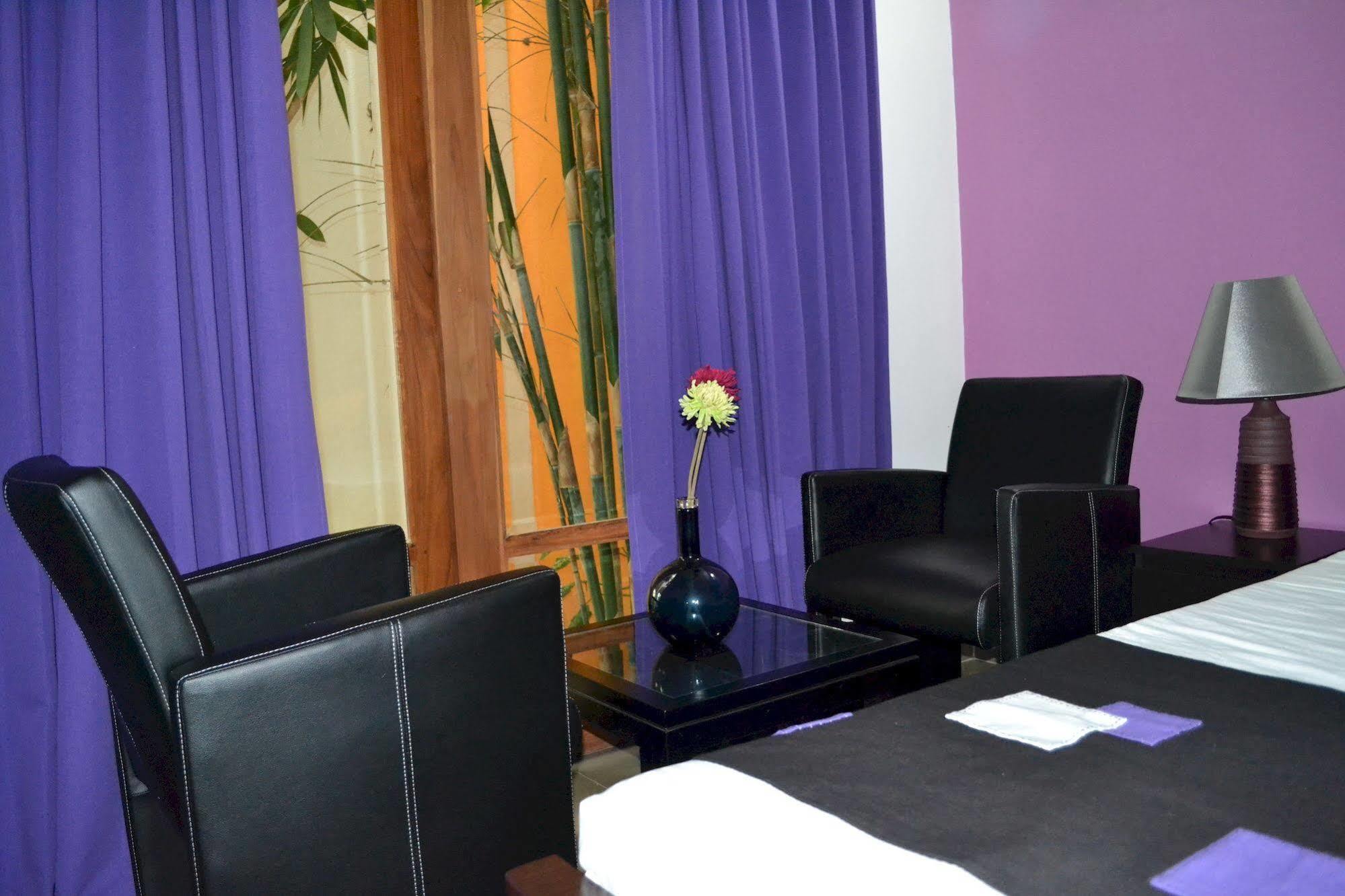 נוגגודה Oyo 437 Amali Residence מראה חיצוני תמונה